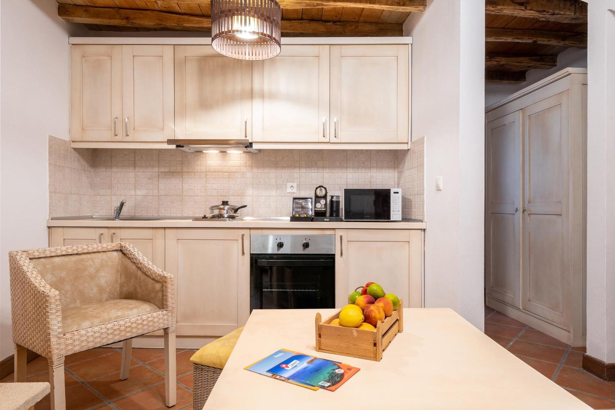 The Varos Residences Hotel Habitación foto